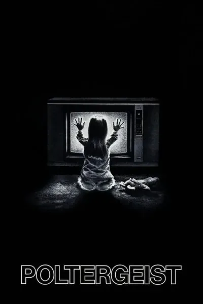 Poltergeist (1982) (1982) - 80s Horror Movies Movie Poster